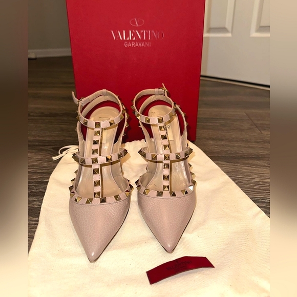 Rockstud Ankle Strap Pump (Women) Valentino Garavani